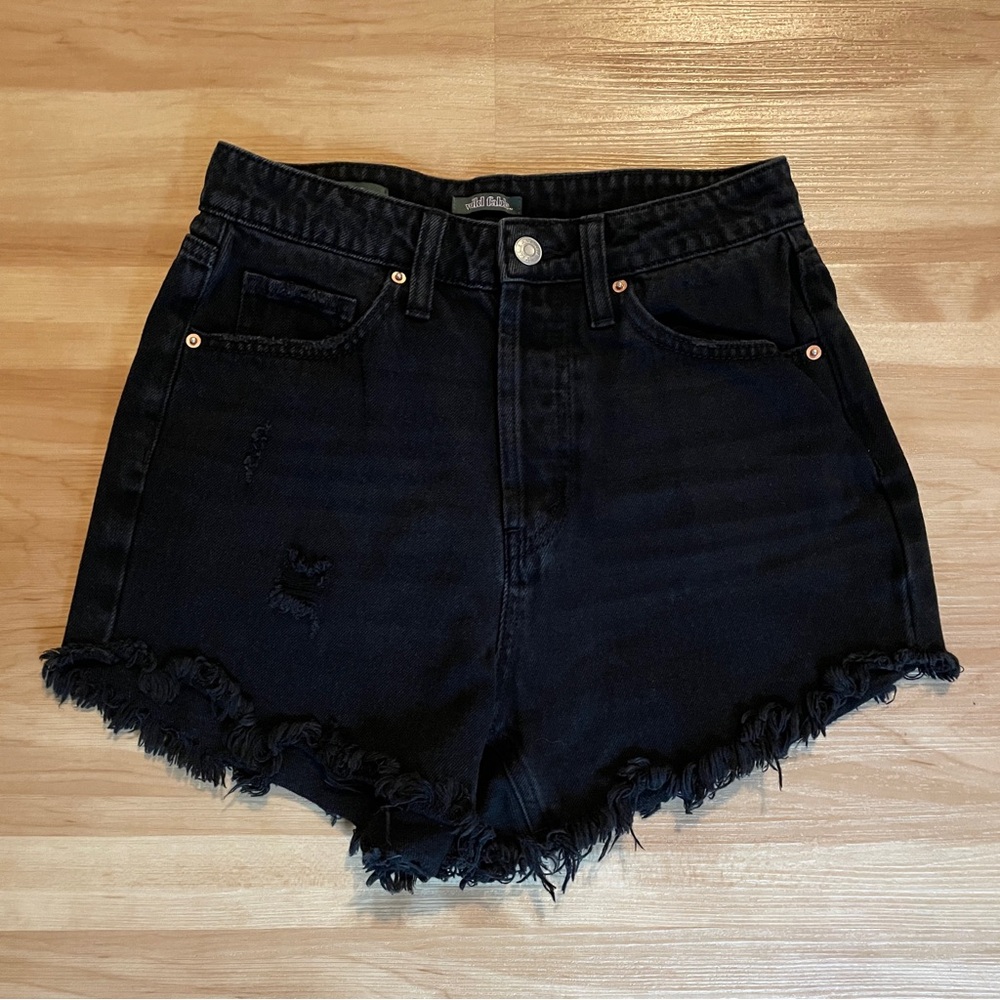 Wild Fable Highest Rise Black Cut Off Shorts Size 2 Denim Distressed Accents